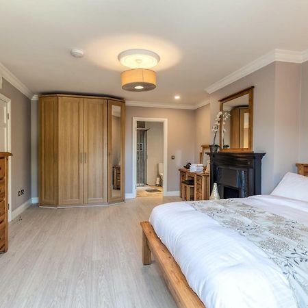 Tintawn House Hotel Sandyford Buitenkant foto