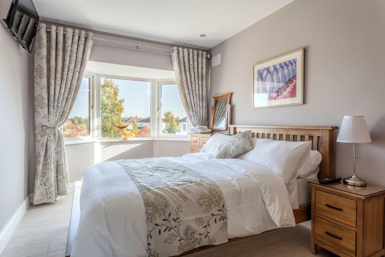 Tintawn House Hotel Sandyford Buitenkant foto