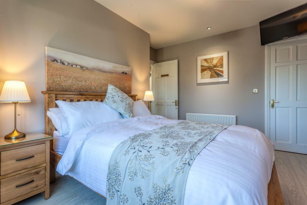 Tintawn House Hotel Sandyford Buitenkant foto