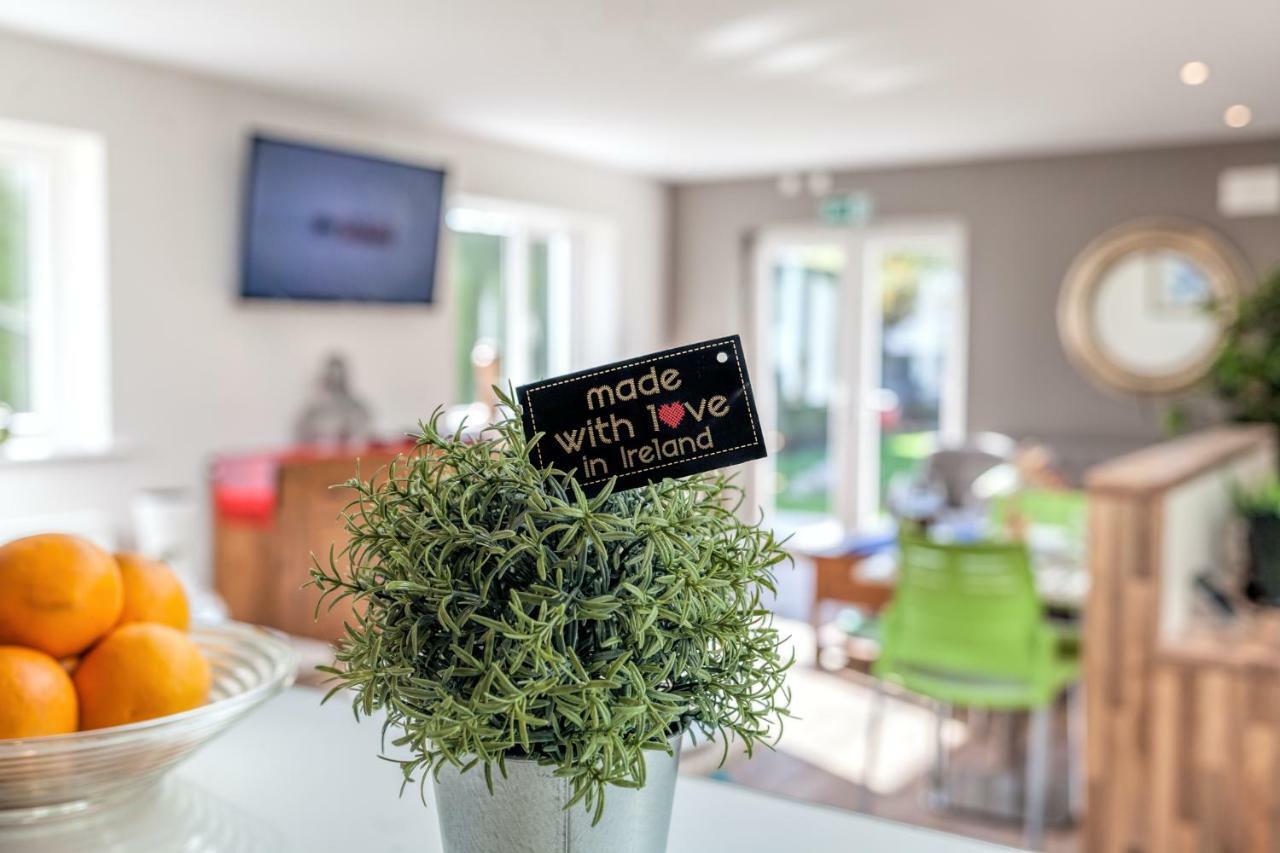 Tintawn House Hotel Sandyford Buitenkant foto